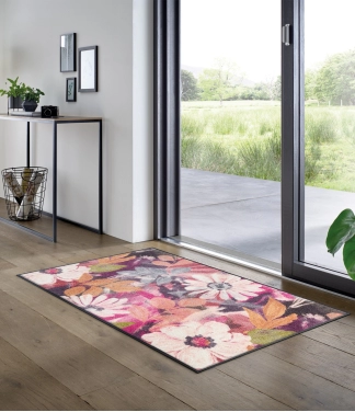 Kirju uksematt Lilled